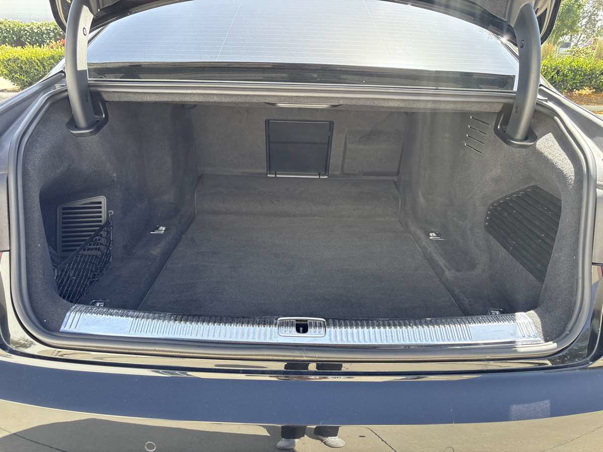 Used 2019 Audi A8 L 3.0T w/ Executive Package AWD/4WD image 10