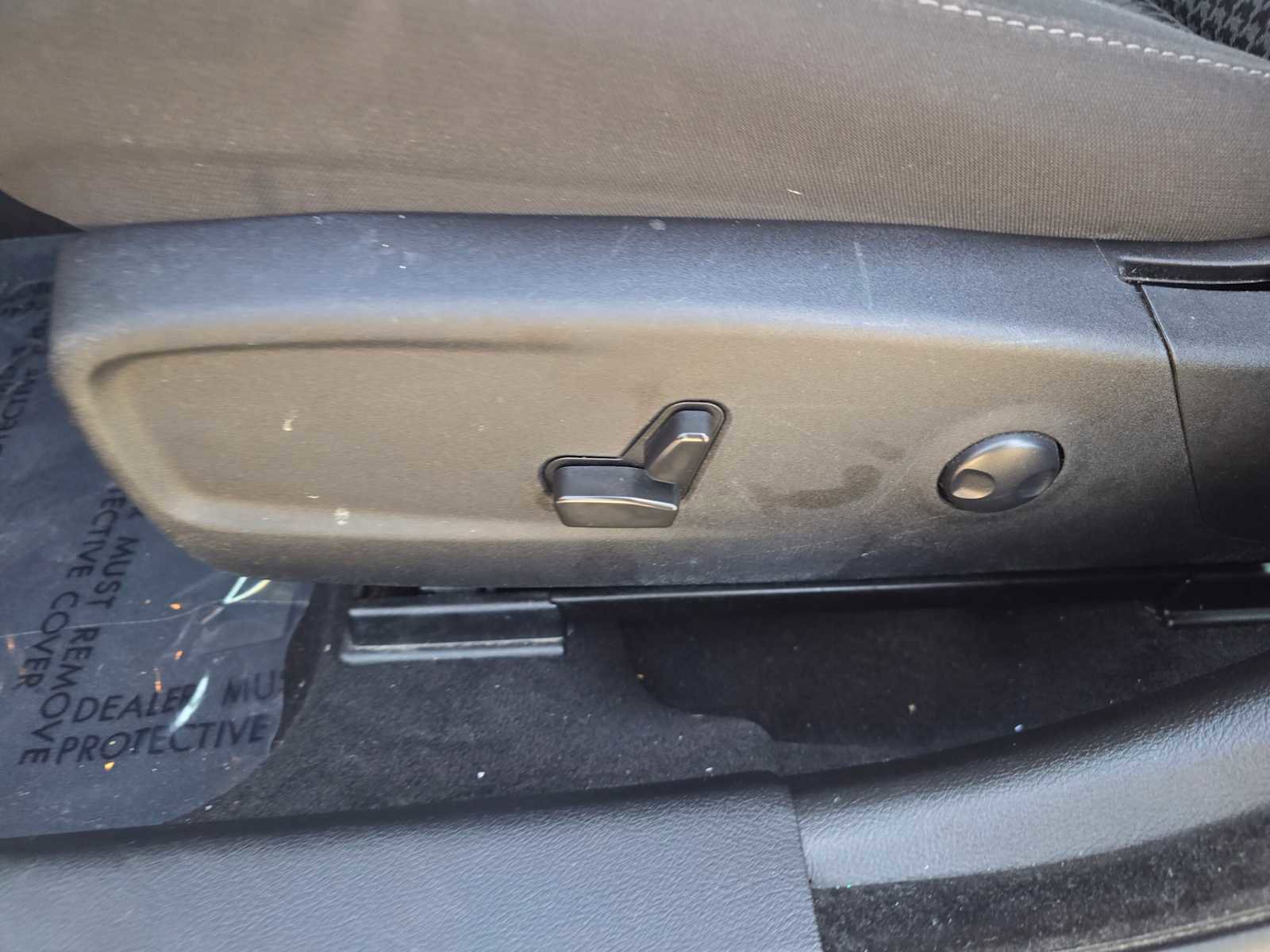 Used 2023 Dodge Charger SXT image 21