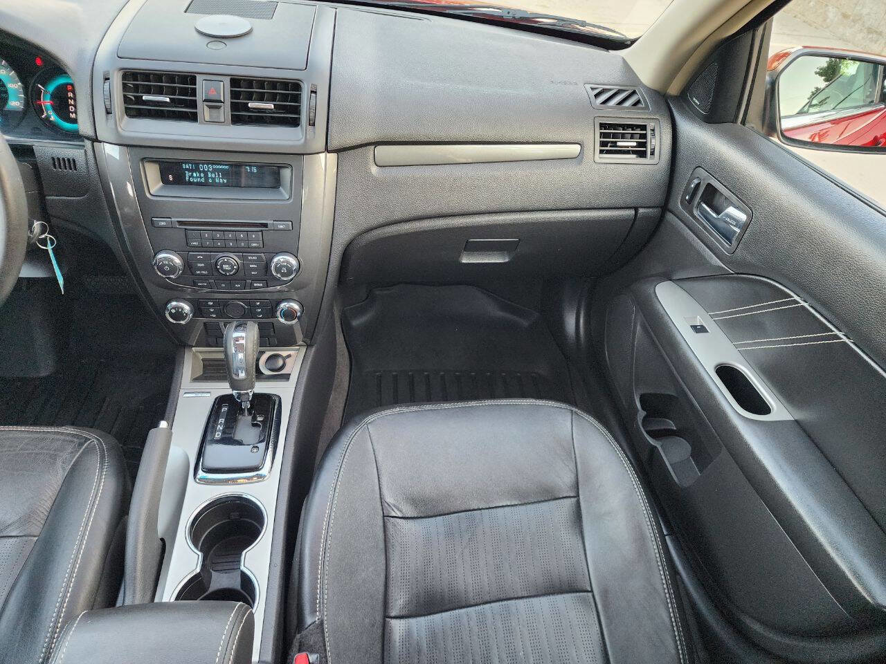 Used 2010 Ford Fusion Sport FWD image 19