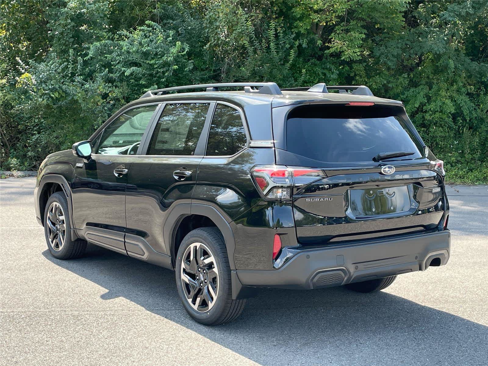 New 2026 Subaru Forester Touring AWD/4WD image 3