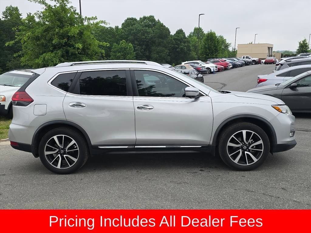 Used 2018 Nissan Rogue SL w/ Premium Package FWD image 2