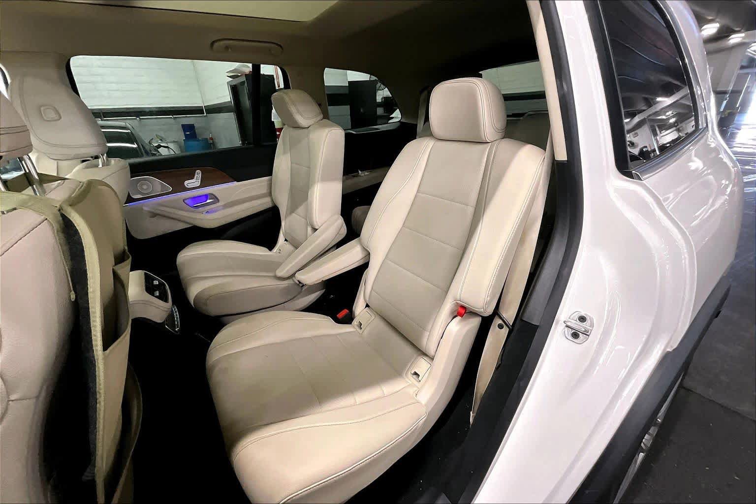 Used 2024 Mercedes-Benz GLS 450 4MATIC image 19