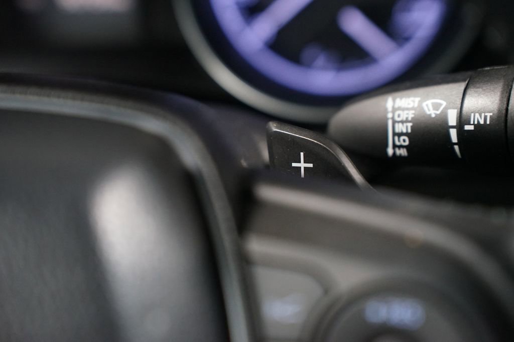 Used 2018 Toyota Camry SE image 15