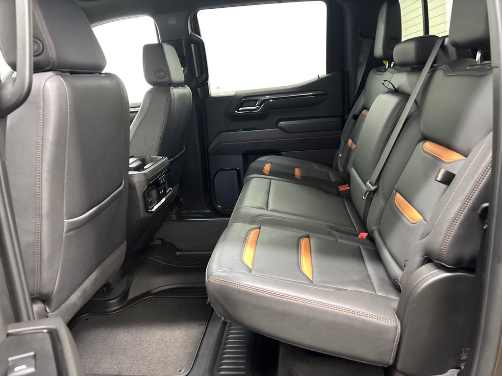 Used 2023 GMC Sierra 1500 AT4 w/ AT4 Premium Package AWD/4WD image 25