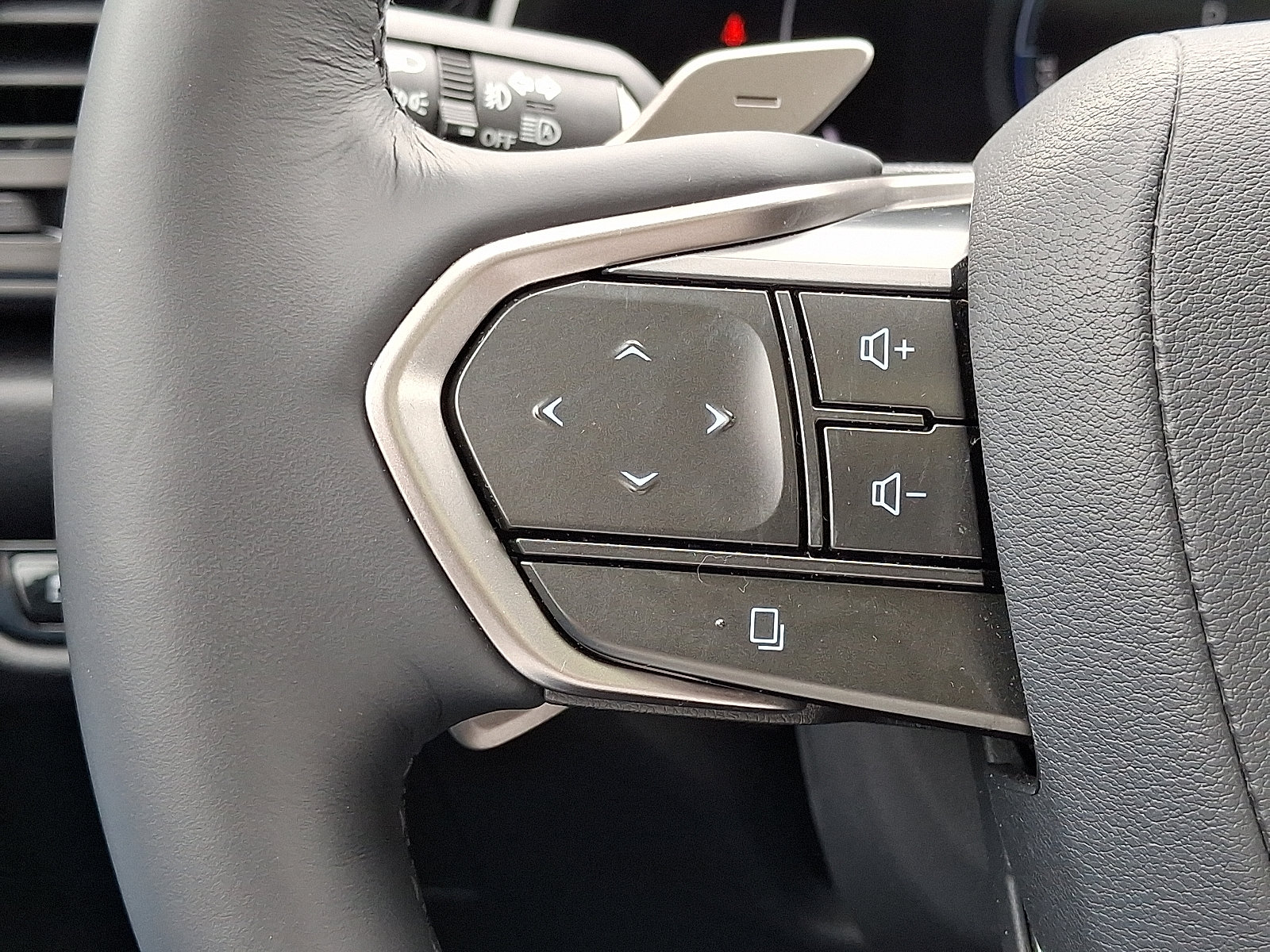 Used 2024 Lexus NX 350h AWD w/ Vision Package image 23