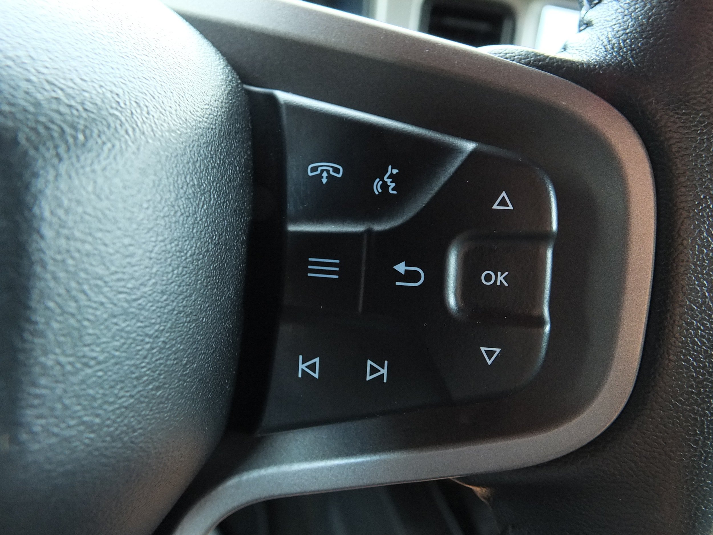 Used 2025 Ford Bronco Outer Banks AWD/4WD image 19