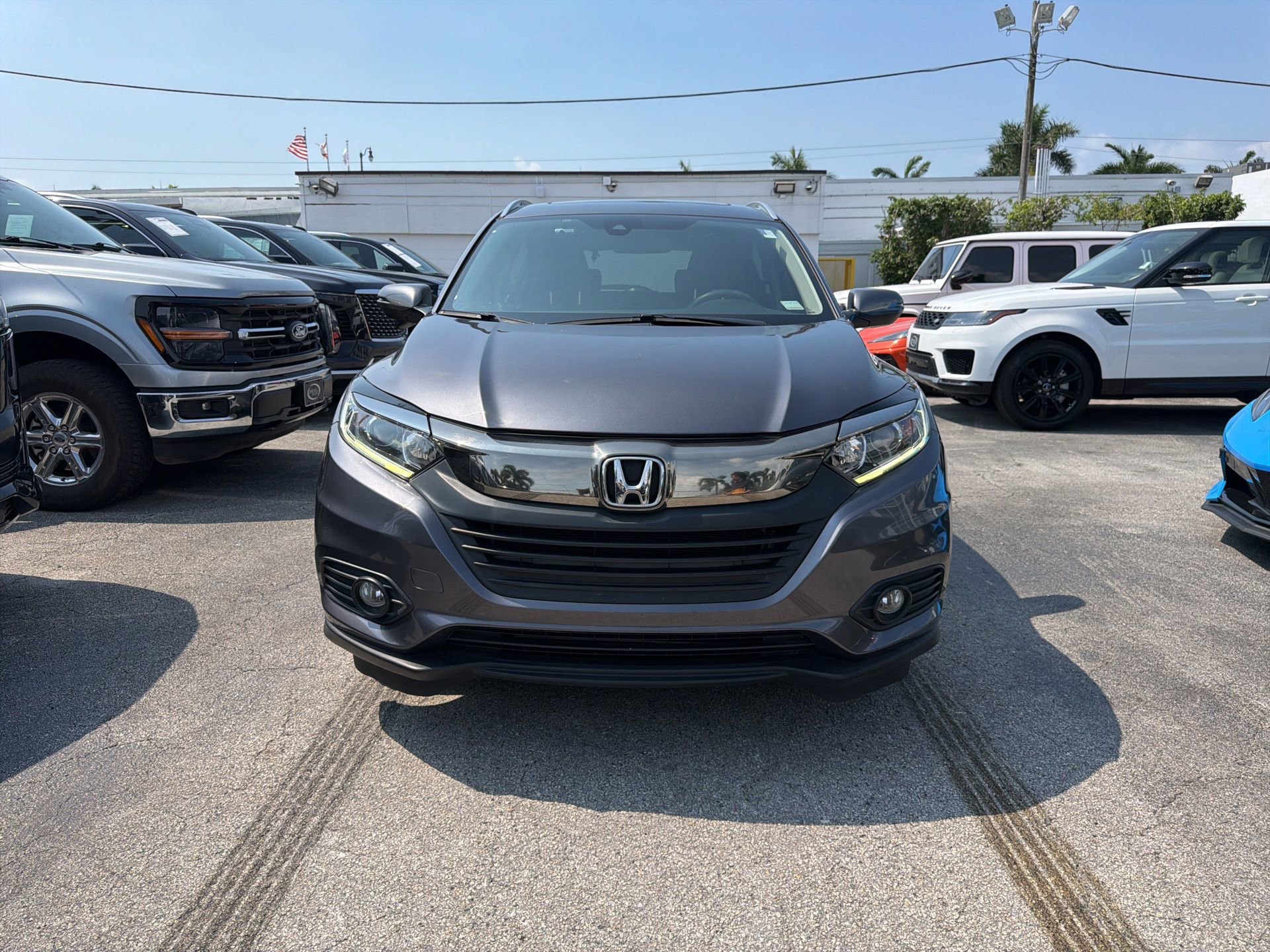 Used 2022 Honda HR-V EX image 2