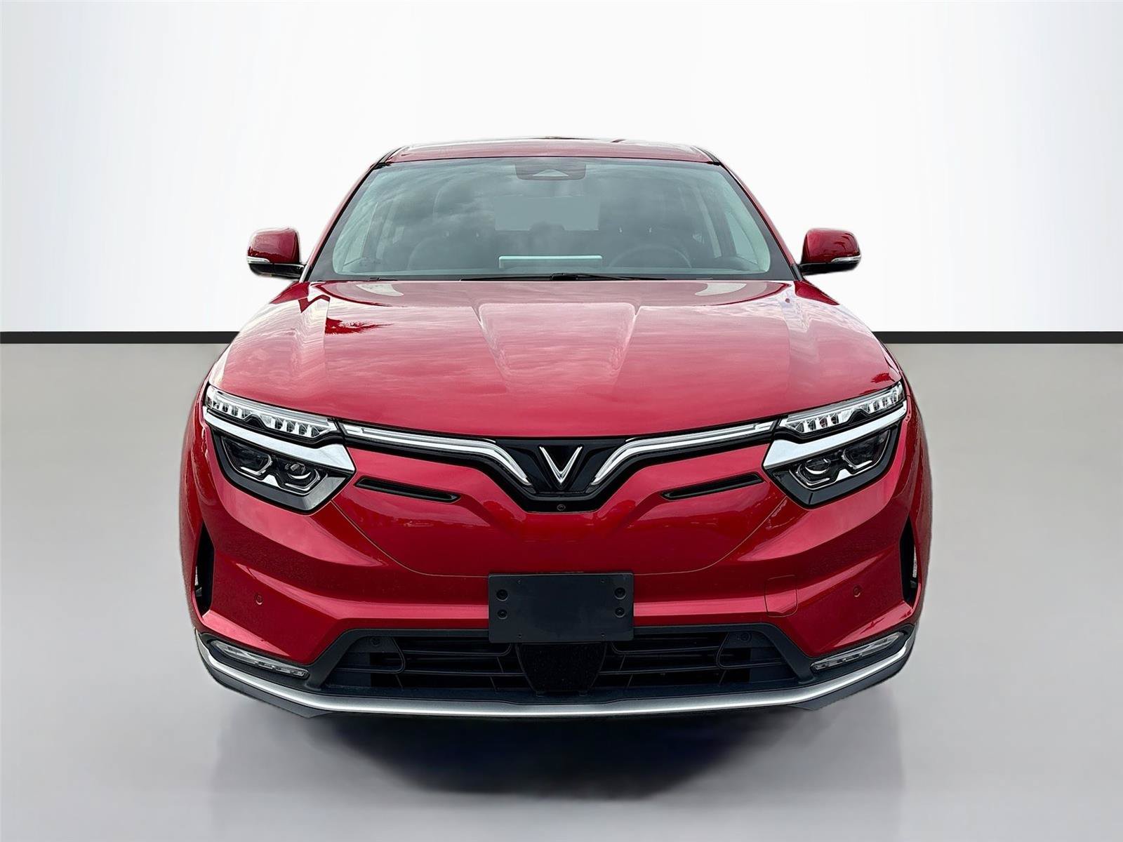 New 2025 VinFast VF 8 Eco AWD/4WD image 2