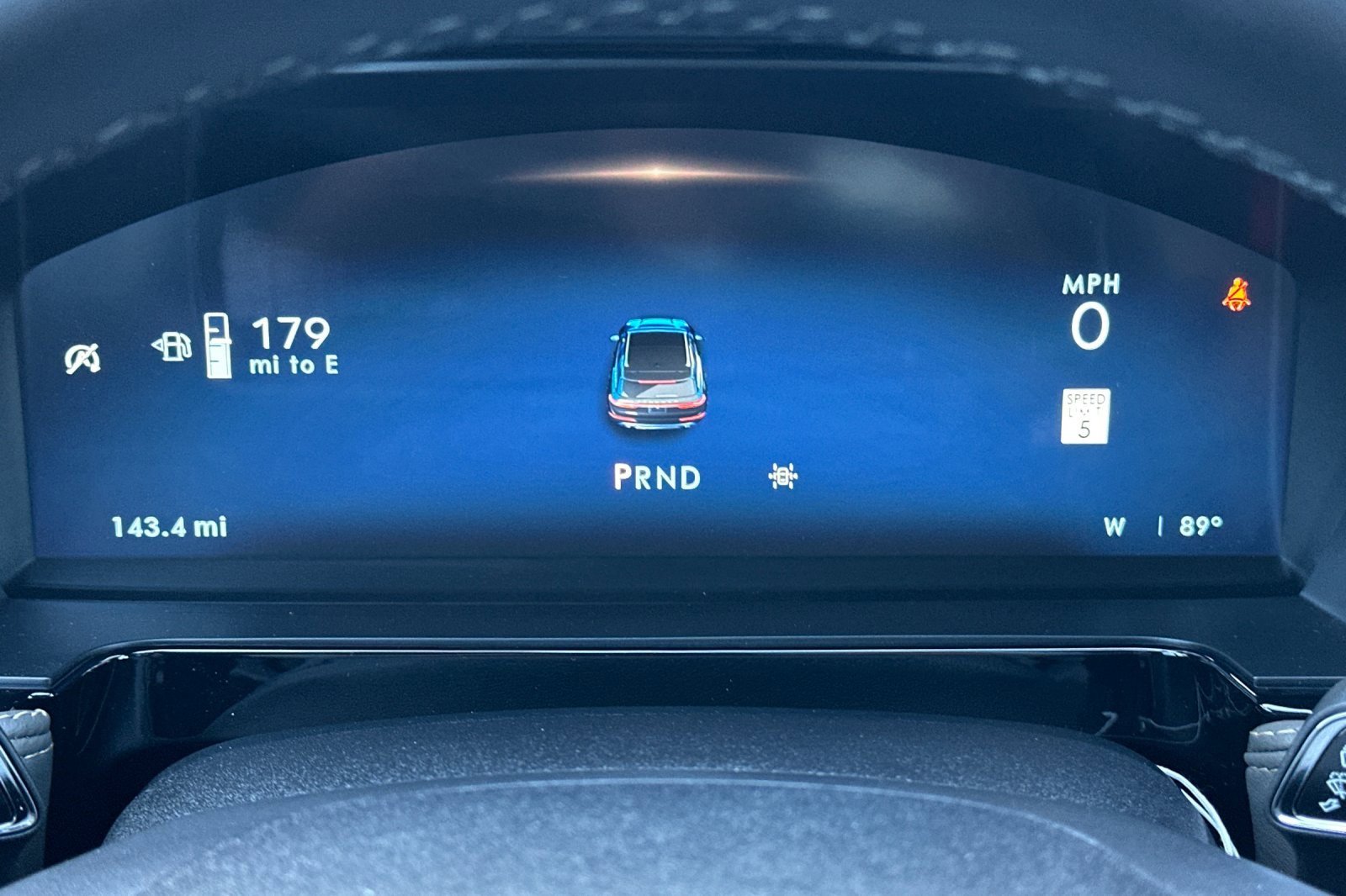 New 2025 Lincoln Corsair Reserve image 24