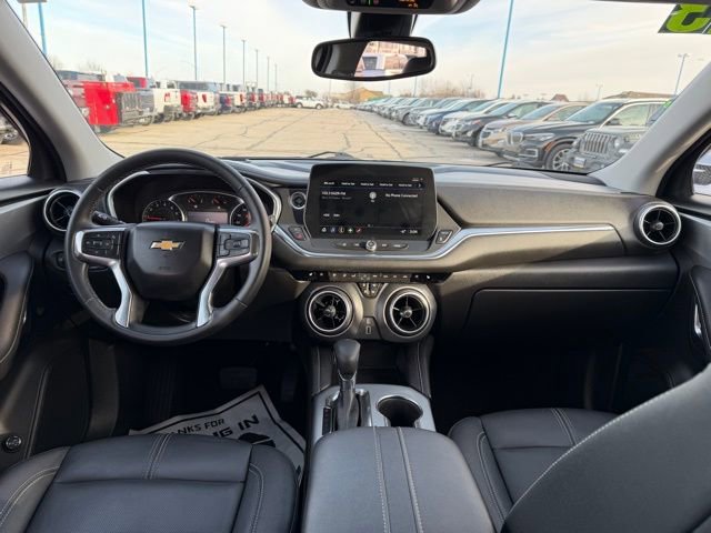 Used 2023 Chevrolet Blazer LT image 15
