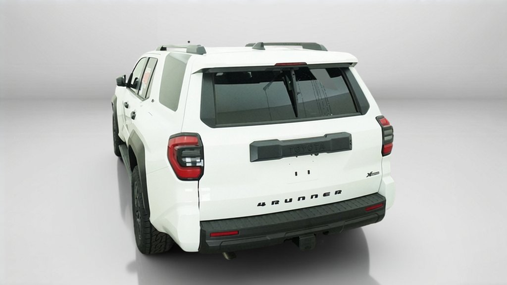 New 2026 Toyota 4Runner SR5 AWD/4WD image 9