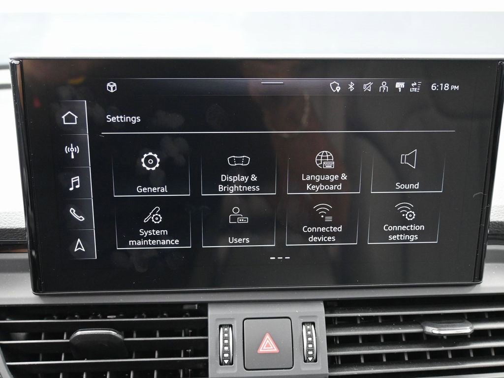 Used 2024 Audi Q5 2.0T Premium w/ Convenience Package image 25