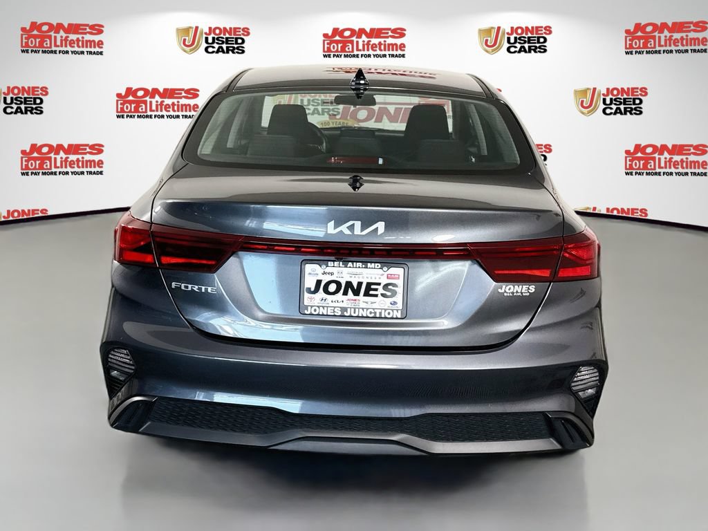 Used 2023 Kia Forte LXS FWD image 14