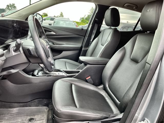Used 2024 Buick Encore GX Sport Touring AWD/4WD image 14