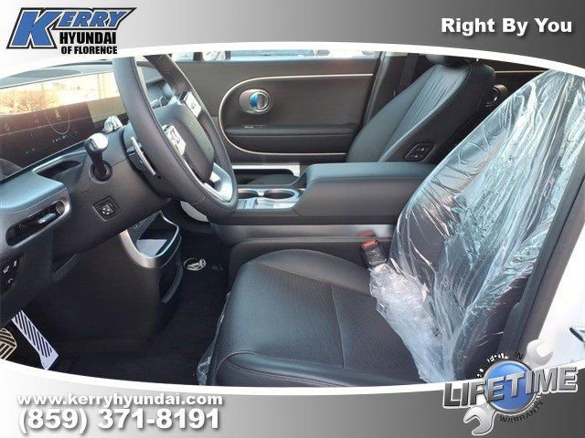 New 2026 Hyundai Ioniq 9 Calligraphy image 9