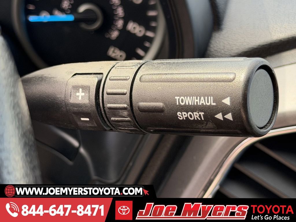 Used 2015 Ford F150 XLT w/ Equipment Group 302A Luxury image 21