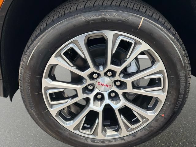 New 2026 GMC Yukon XL Denali w/ Denali Reserve Package RWD image 10