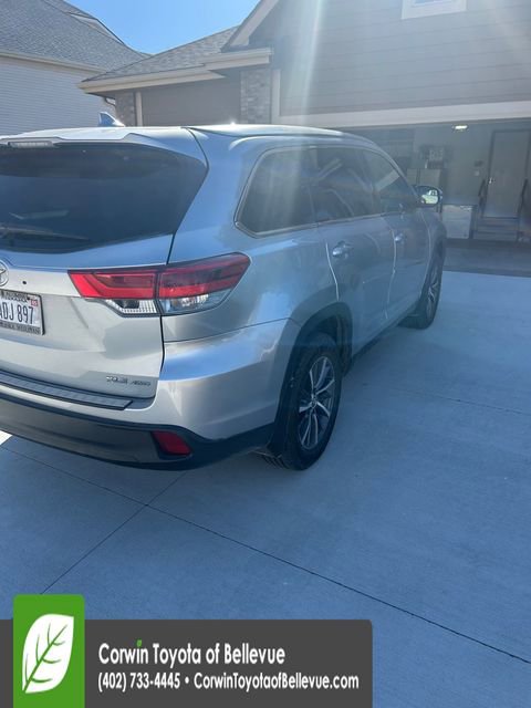 Used 2019 Toyota Highlander XLE w/ Protection Package #3 image 19