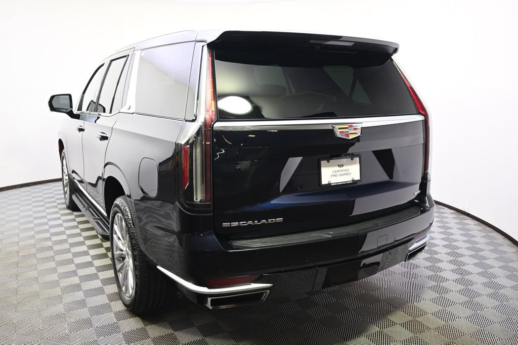 Certified 2024 Cadillac Escalade Premium Luxury w/ LPO, Floor Liner Package AWD/4WD image 4