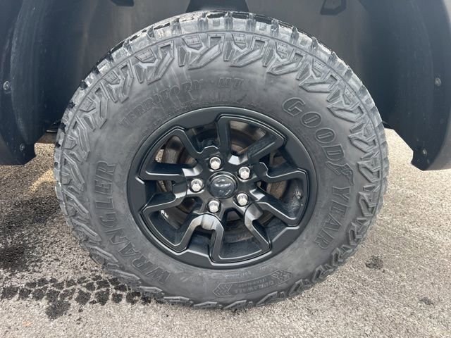 Used 2018 RAM 1500 Rebel w/ Luxury Group image 39