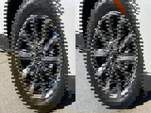 Used 2022 Lincoln Corsair Standard w/ Premium Package image 8