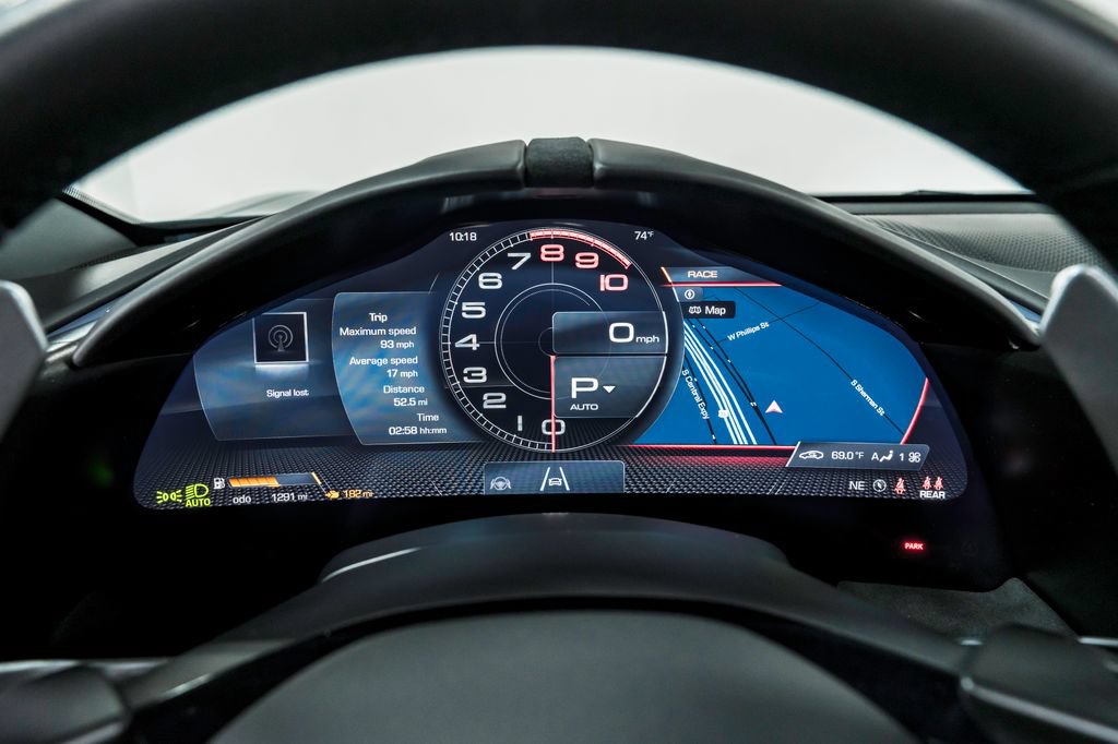 Used 2024 Ferrari Roma Spider RWD image 15