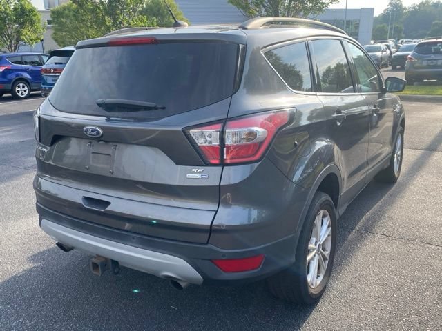 Used 2017 Ford Escape SE w/ Equipment Group 201A AWD/4WD image 4