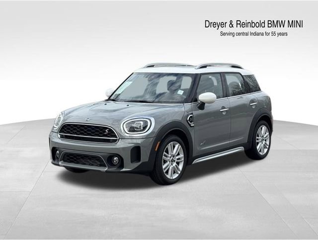 Used 2023 MINI Cooper Countryman S w/ Signature Upholstery Package image 9