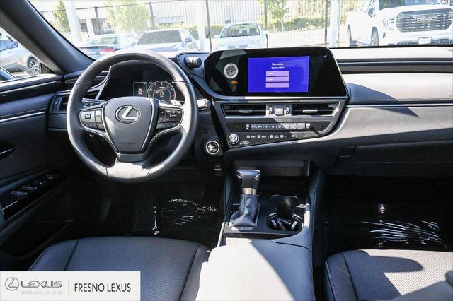 Certified 2025 Lexus ES 350 w/ Accessory Package (Z2) FWD image 14
