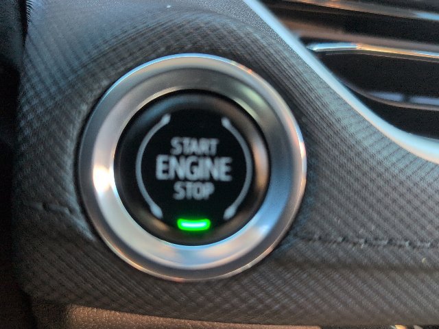 Used 2025 Chevrolet TrailBlazer LT w/ Convenience Package FWD image 31