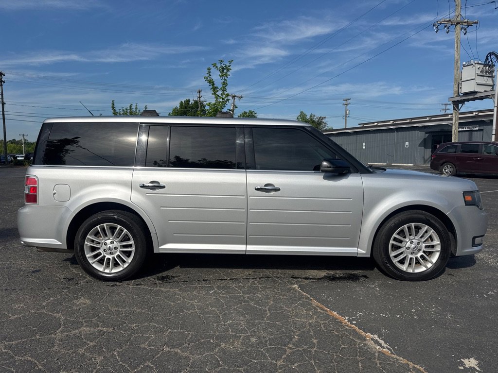 Used 2015 Ford Flex SEL w/ Equipment Group 202A FWD image 2