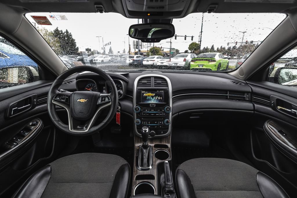 Used 2015 Chevrolet Malibu LT w/ Power Convenience Package FWD image 21