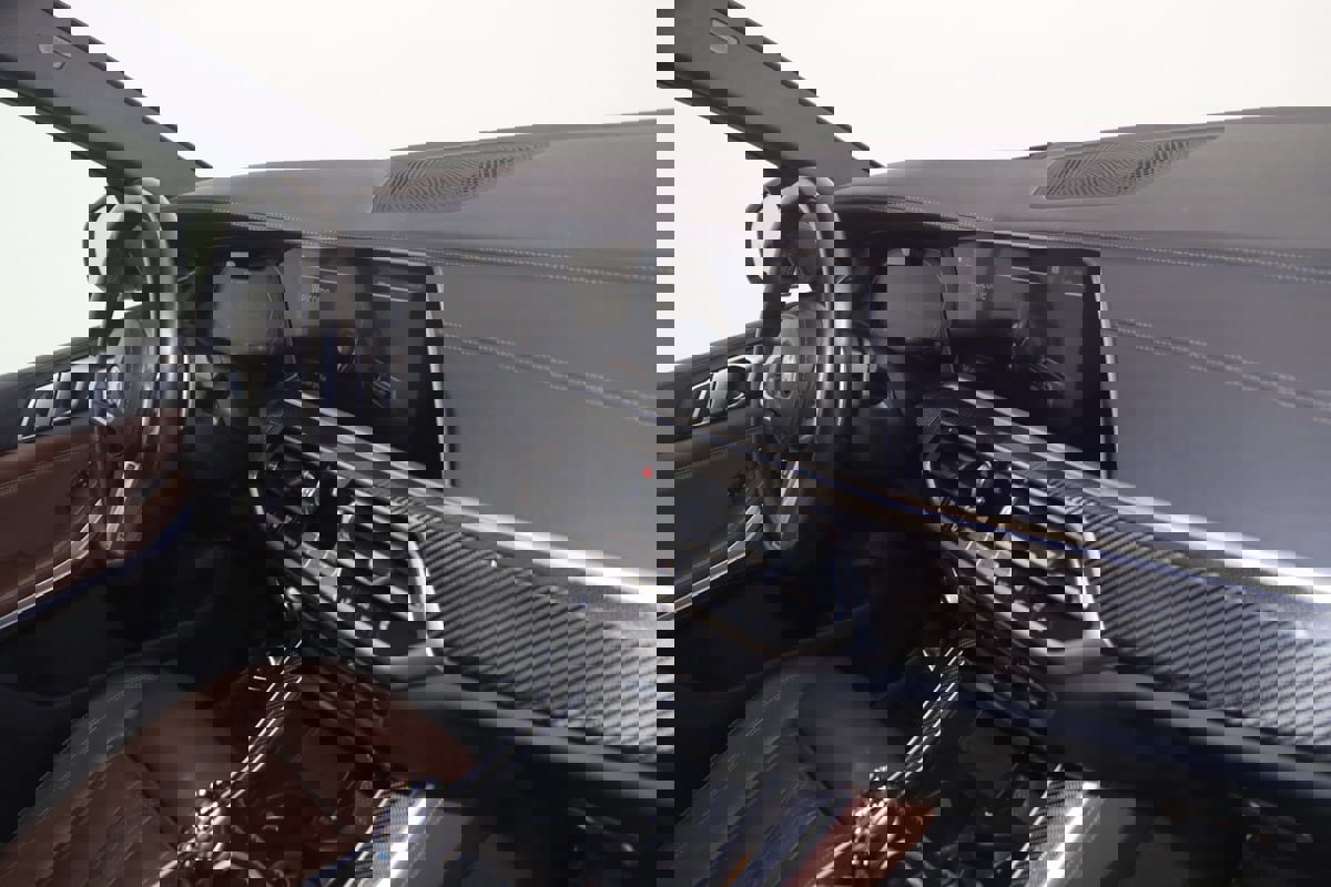 Used 2023 BMW X5 M50i w/ Executive Package image 46