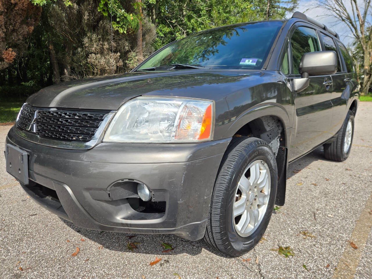 Used 2011 Mitsubishi Endeavor LS AWD/4WD image 1