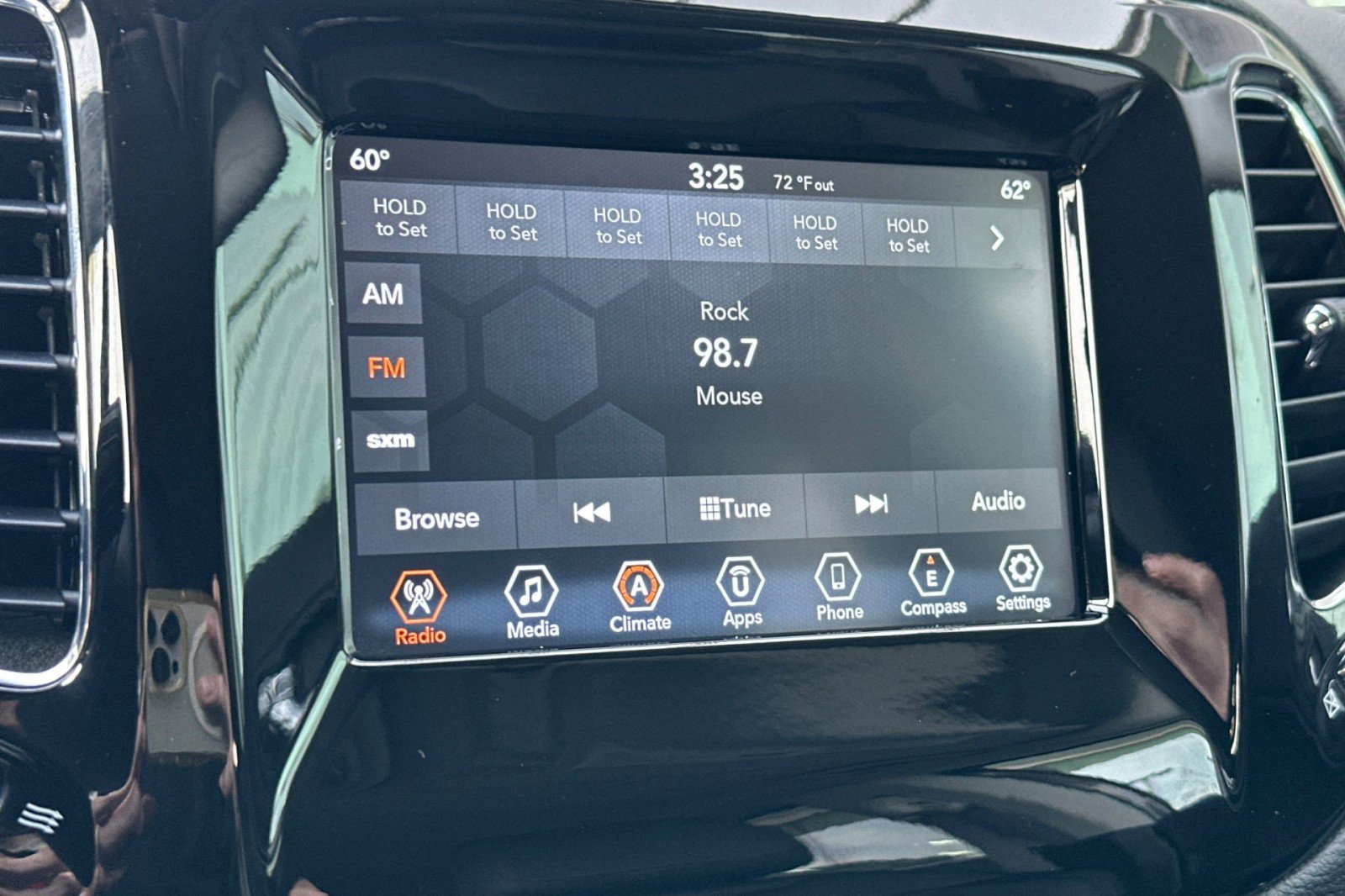 Used 2021 Jeep Compass Latitude image 18