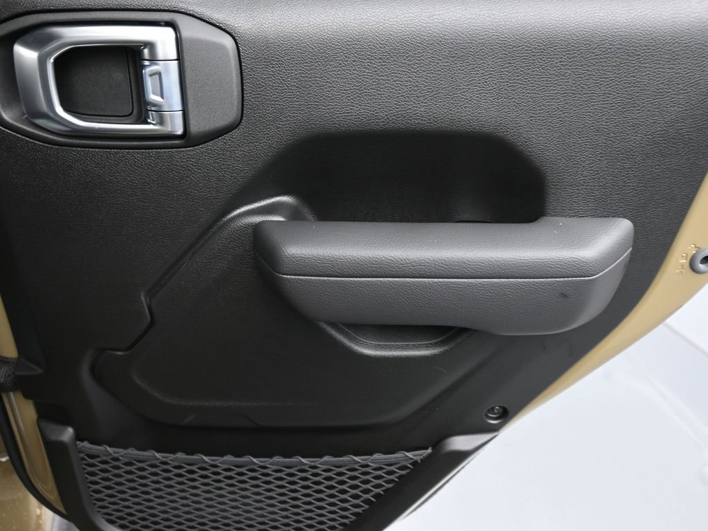 New 2026 Jeep Gladiator Willys image 15