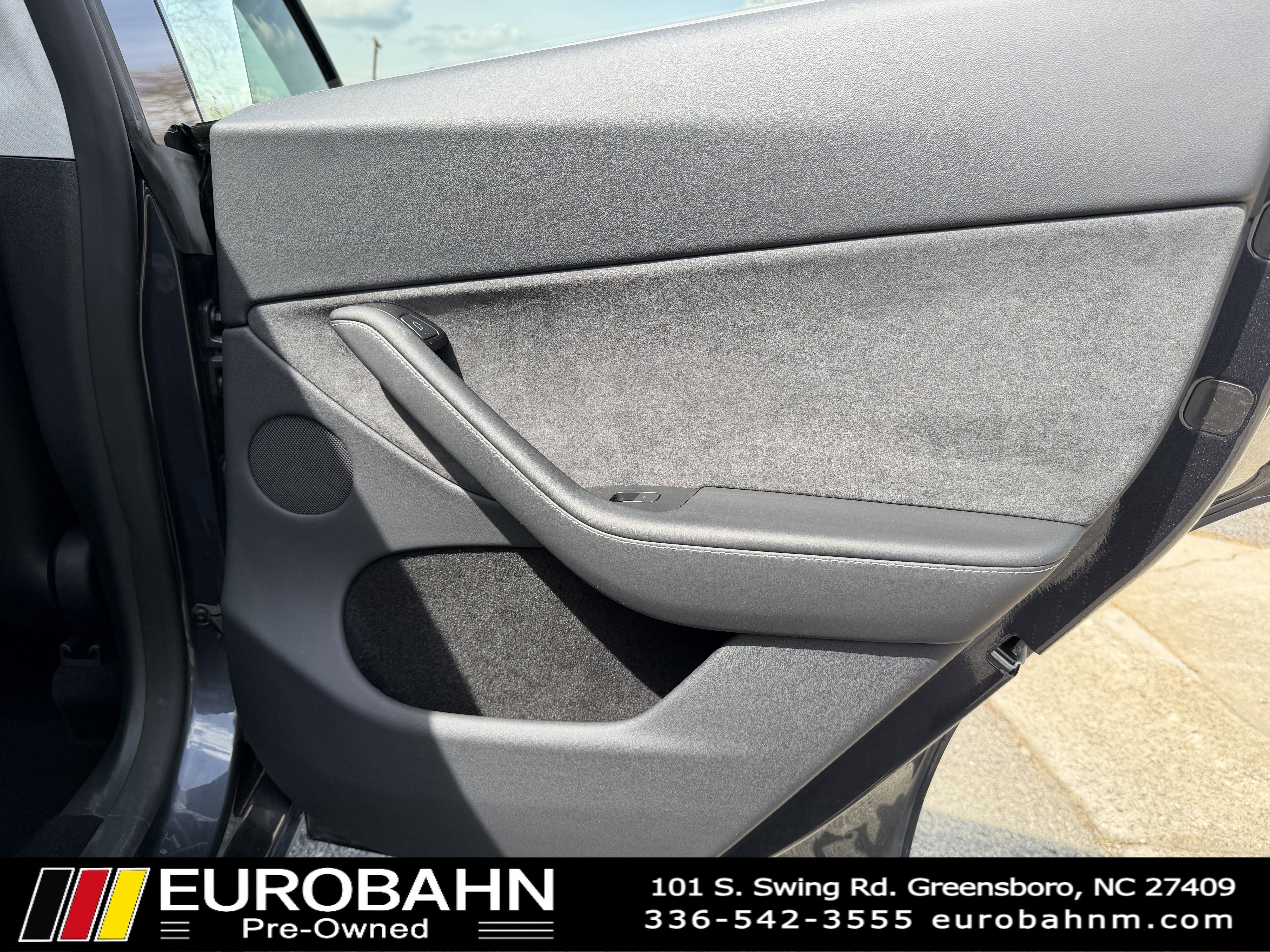 Used 2024 Tesla Model Y Long Range image 14