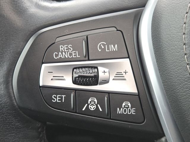 Used 2021 BMW X5 xDrive40i w/ Premium Package image 15