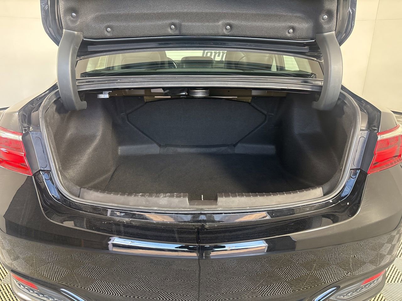 Used 2017 Acura ILX w/ Premium Package image 28