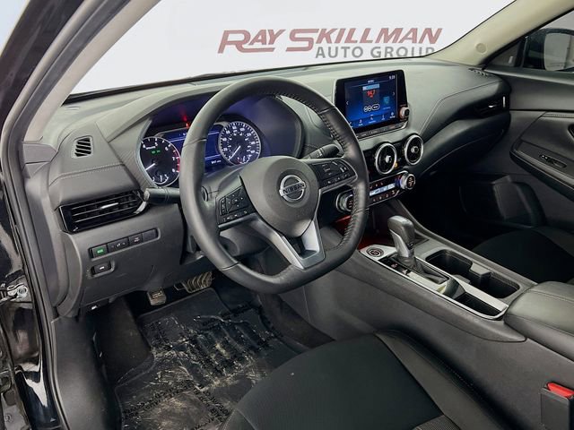 Used 2025 Nissan Sentra SV w/ All-Weather Package FWD image 33