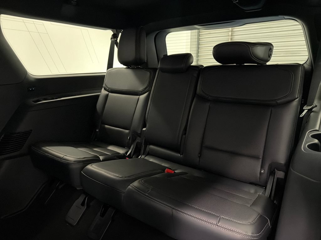 New 2026 Ford Expedition Max Platinum w/ Stealth Performance Package AWD/4WD image 13