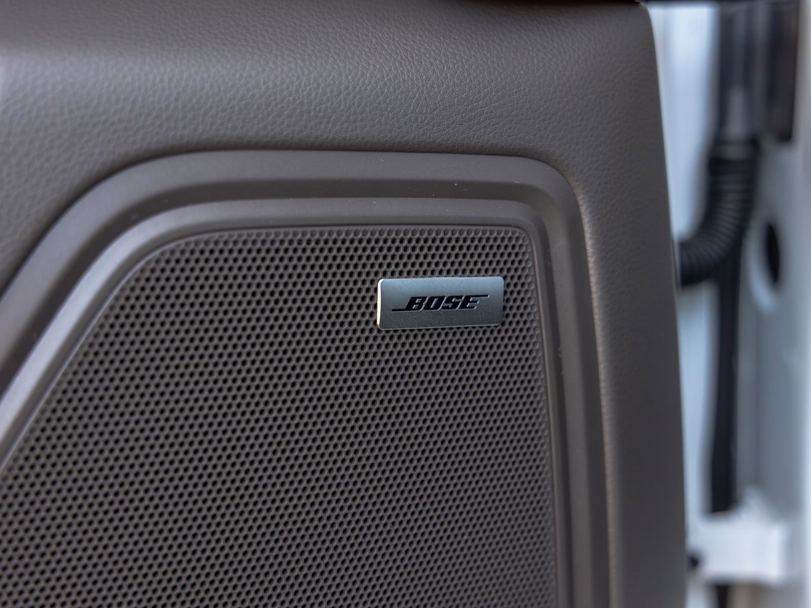 Certified 2026 Porsche Macan image 24