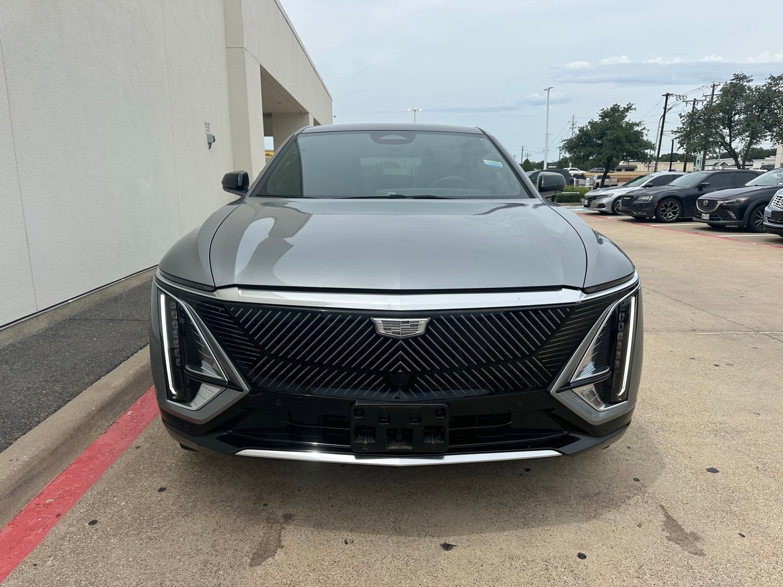 Used 2024 Cadillac Lyriq Tech w/ LPO, Floor Liner Package RWD image 2