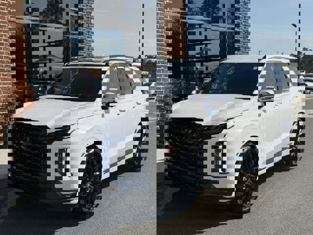 Used 2024 Hyundai Palisade Calligraphy image 1