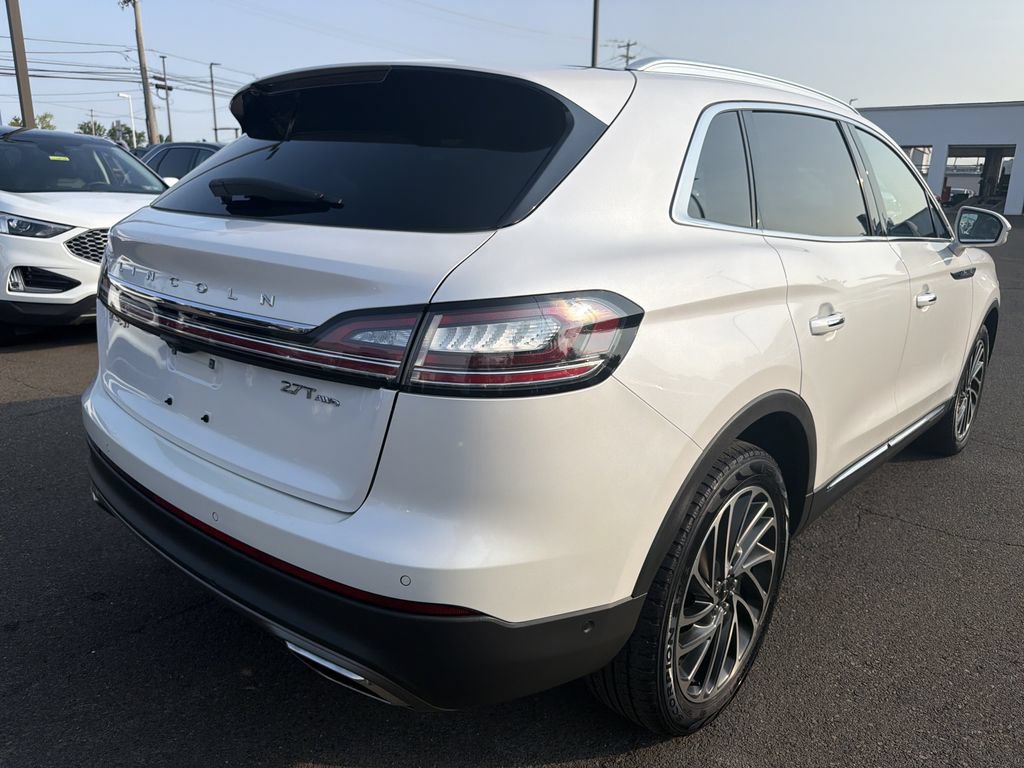 Used 2019 Lincoln Nautilus Reserve AWD/4WD image 5