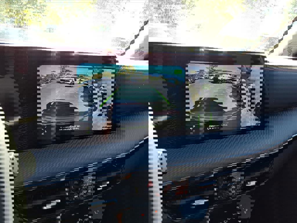 New 2026 Nissan Kicks SR w/ SR Premium Package image 10