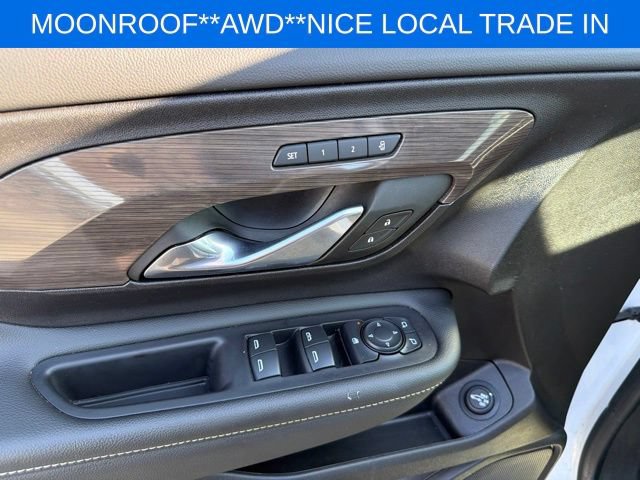 Used 2024 GMC Terrain Denali w/ Denali Premium Package AWD/4WD image 25