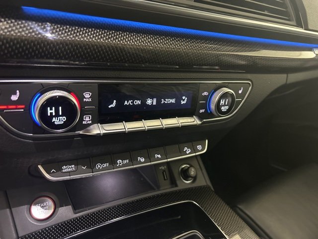 Used 2023 Audi SQ5 Prestige w/ Prestige Package image 24