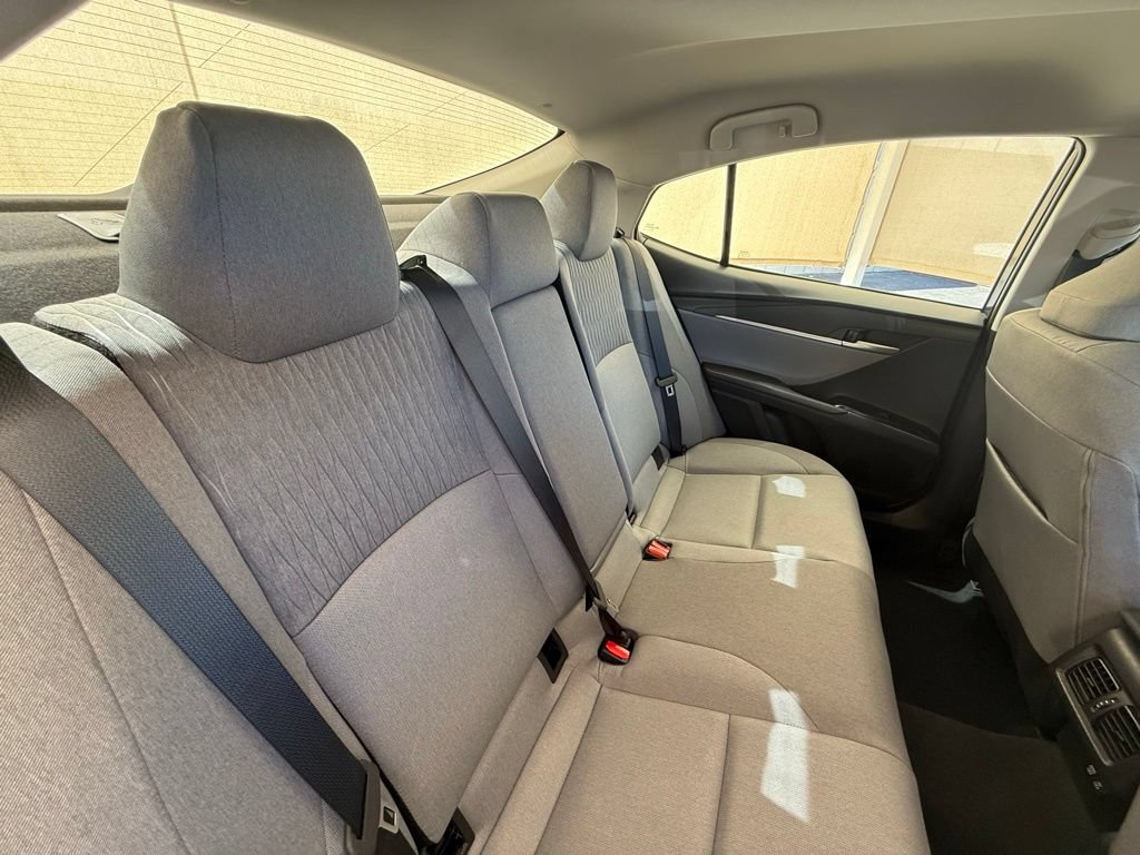 Used 2025 Toyota Camry LE w/ Convenience Package AWD/4WD image 16