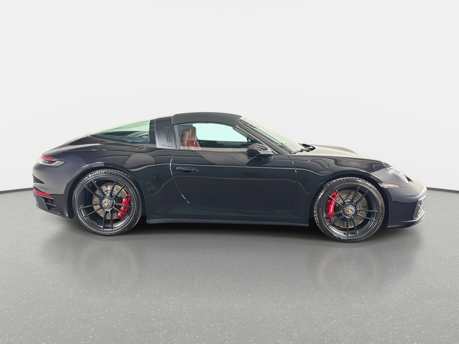 Used 2024 Porsche 911 Targa 4 GTS AWD/4WD image 2